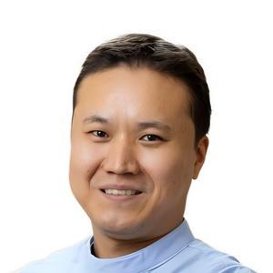 Уланов Аскар